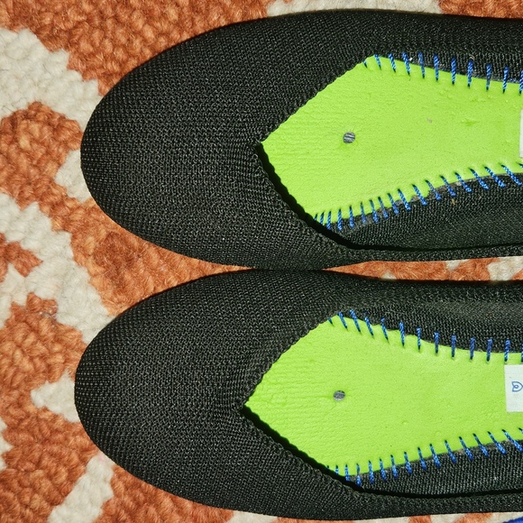 Rothy's black round toe flats size 8 - Picture 3 of 14